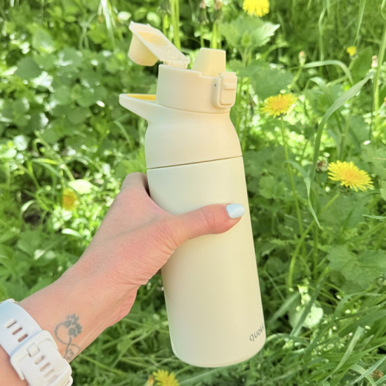 QUOKKA Μπουκάλι Θερμός με Στόμιο απο Ανοξείδωτο Ατσάλι Κίτρινο Παστέλ 700ml – 40314